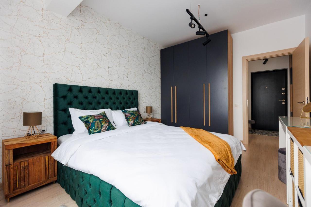 Touchdown Apartment Near Bucharest Airport Otopeni Dış mekan fotoğraf