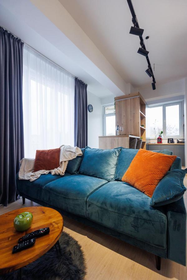Touchdown Apartment Near Bucharest Airport Otopeni Dış mekan fotoğraf